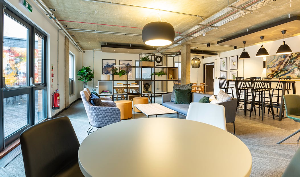 Library & Lounge